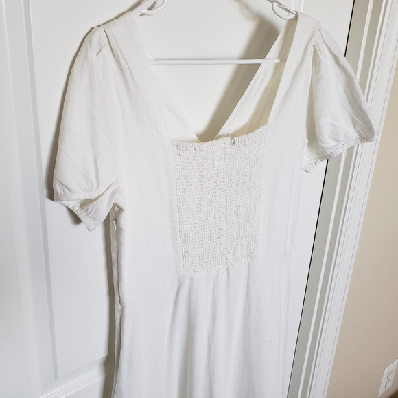 (Tall) NWT Gap White V-Neck Linen Puff-Sleeved Midi Dress - Picture 13 of 15